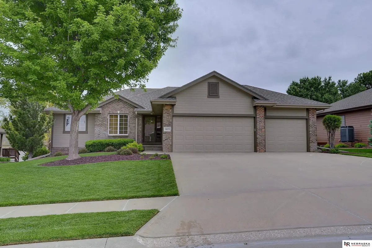 10025 S 179th Street, Omaha, NE 68136 - #1