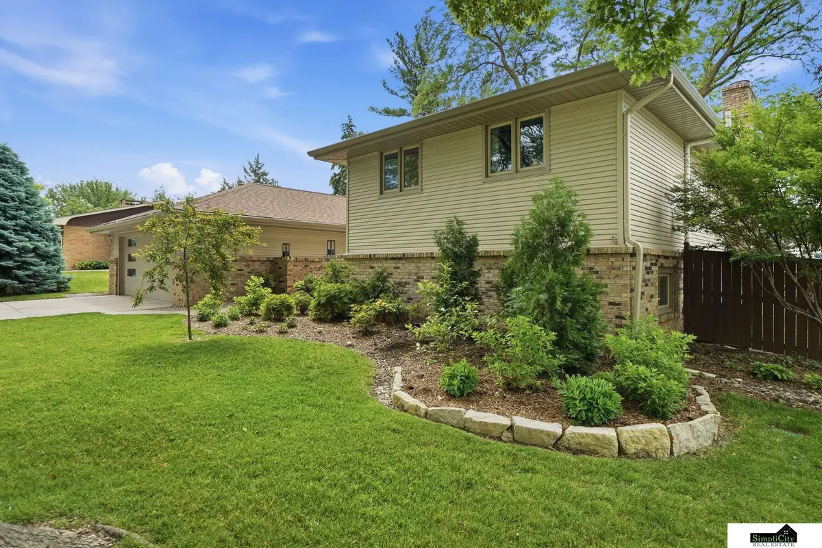2835 Kucera Drive, Lincoln, NE 68502 - #1