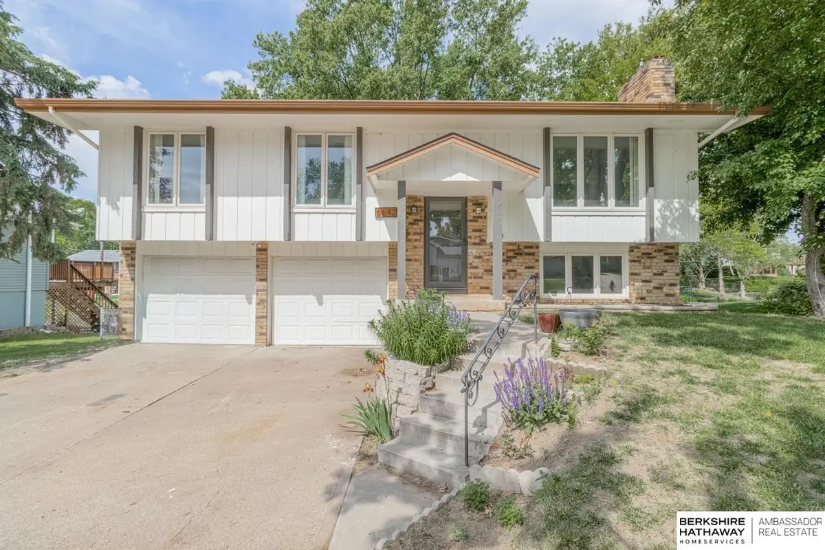 2642 N 98th Street, Omaha, NE 68134 - #1