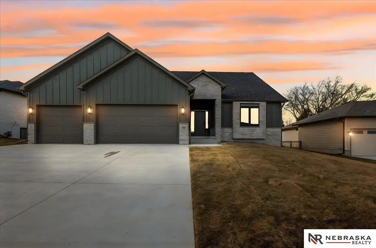 1031 S 88th Street, Lincoln, NE 68510 - #1