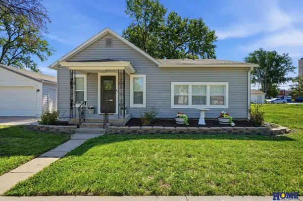 10930 N 141st Street, Waverly, NE 68462