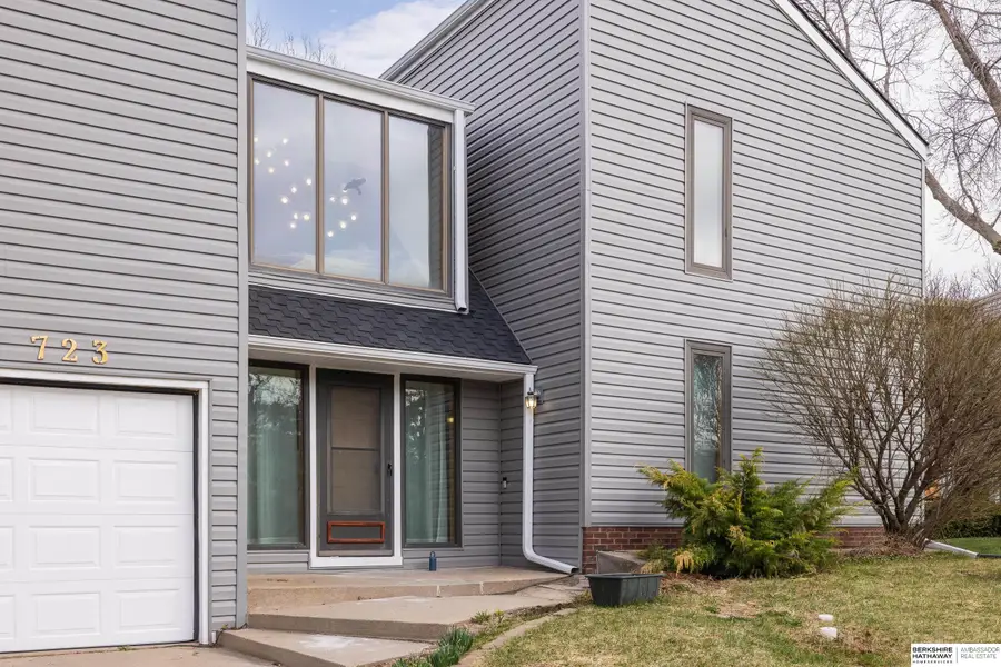 723 S 153rd Circle, Omaha, NE 68154 - #3