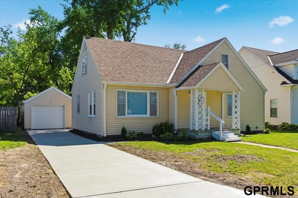 111 W Hudspith Street, Valley, NE 68064 - #1