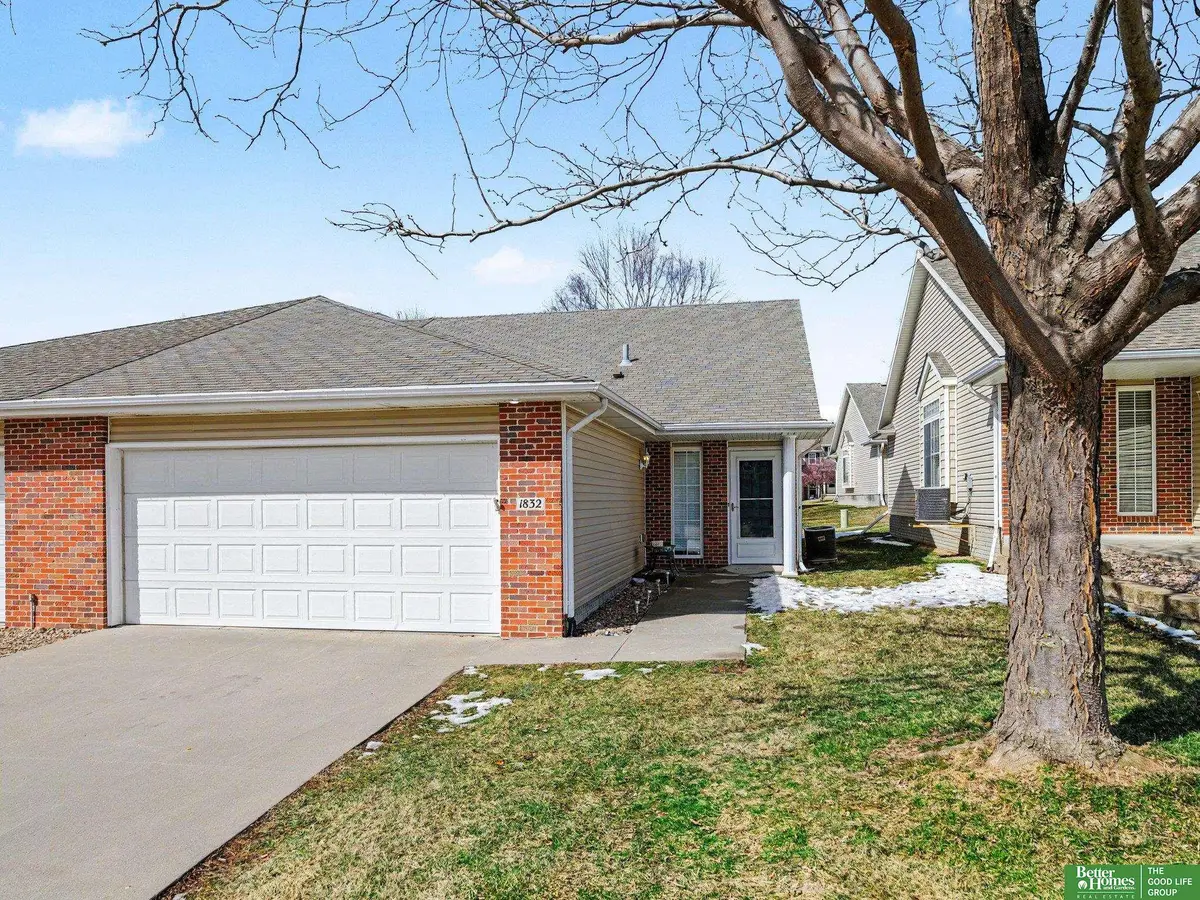 1832 N 175 Plaza, Omaha, NE 68116 - #1