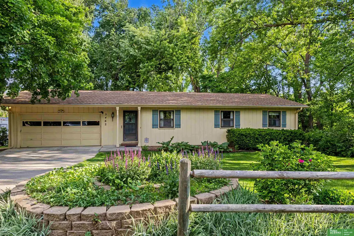 5462 King Street, Omaha, NE 68152 - #1