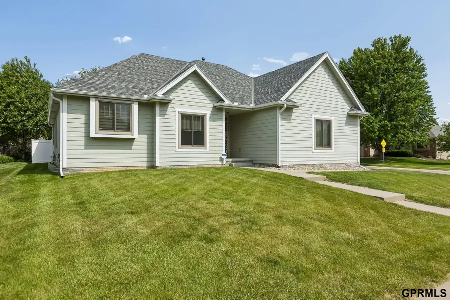4805 N 135th Avenue, Omaha, NE 68164 - #2