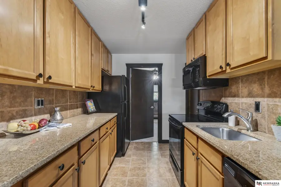 8941 Miami Street #3, Omaha, NE 68134 - #3