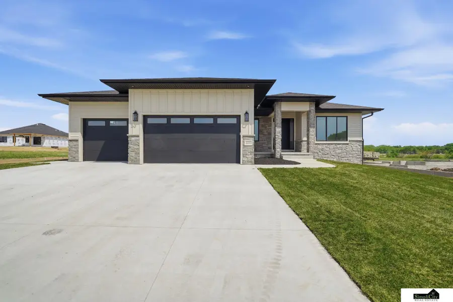 2222 Battle Creek Road, Lincoln, NE 68520 - #2
