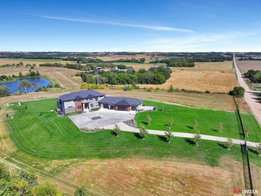 2880 County Road A, Valparaiso, NE 68065 - #2