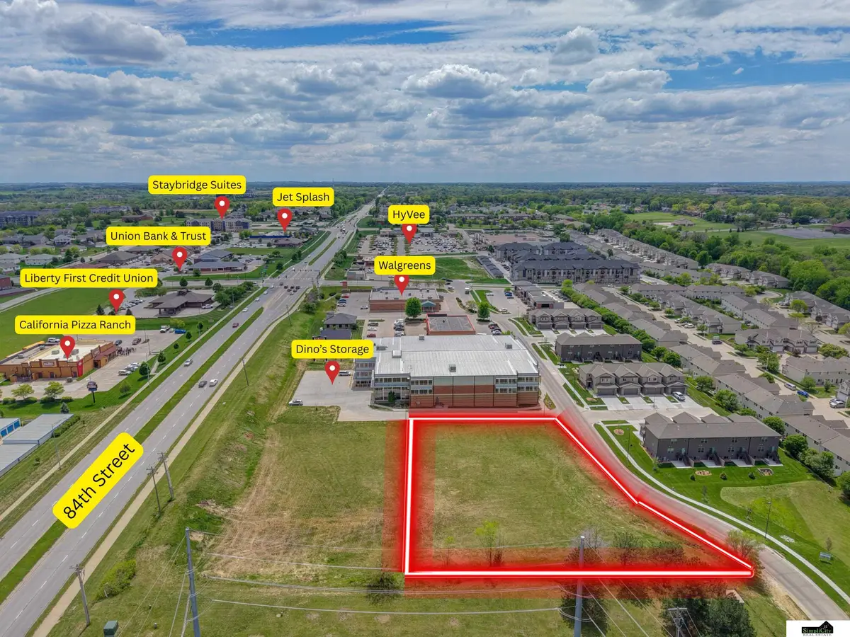 2100 Northwoods Drive, Lincoln, NE 68505 - #1