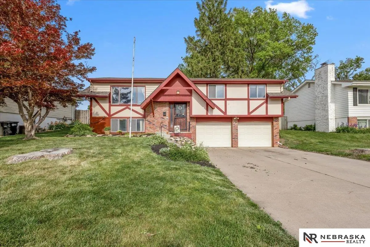 5215 S 91st Street, Omaha, NE 68127 - #1