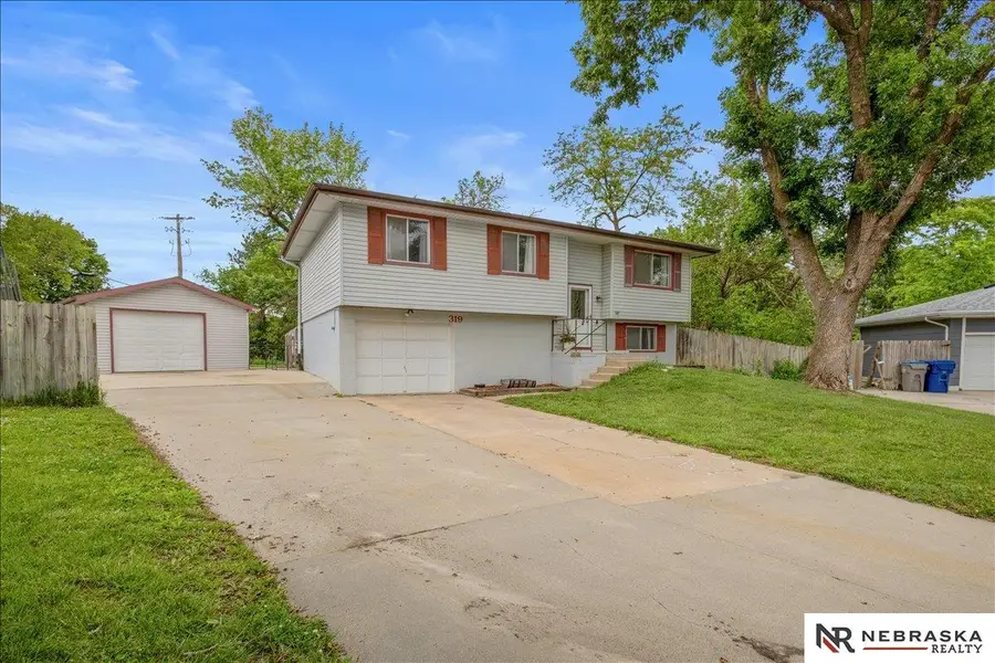 319 Clair Lane, Milford, NE 68405 - #2