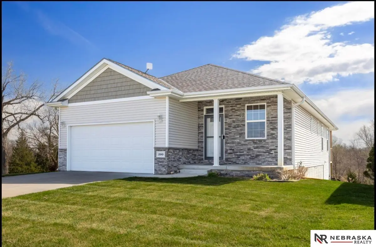 200 Pebble Beach, Lincoln, NE 68520 - #1