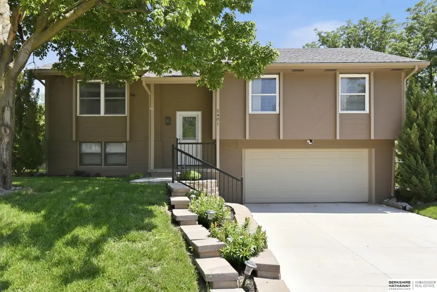 2401 N 112 Street, Omaha, NE 68164 - #2