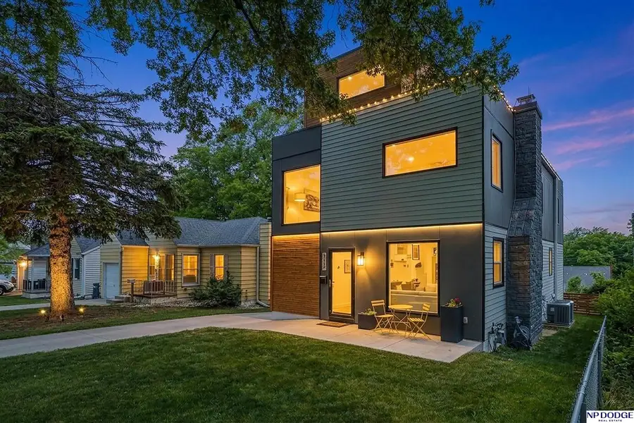 1922 S 61 Street, Omaha, NE 68106 - #2