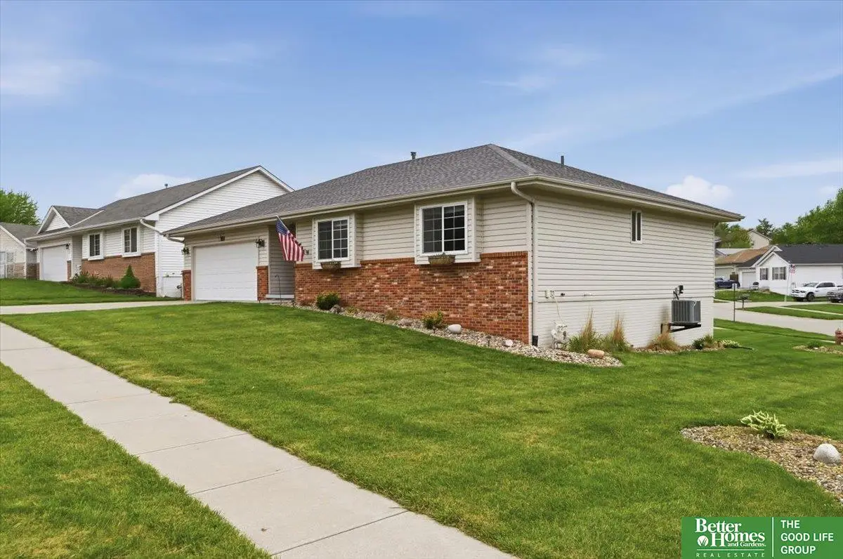 301 Valley Street, Glenwood, IA 51534 - #1