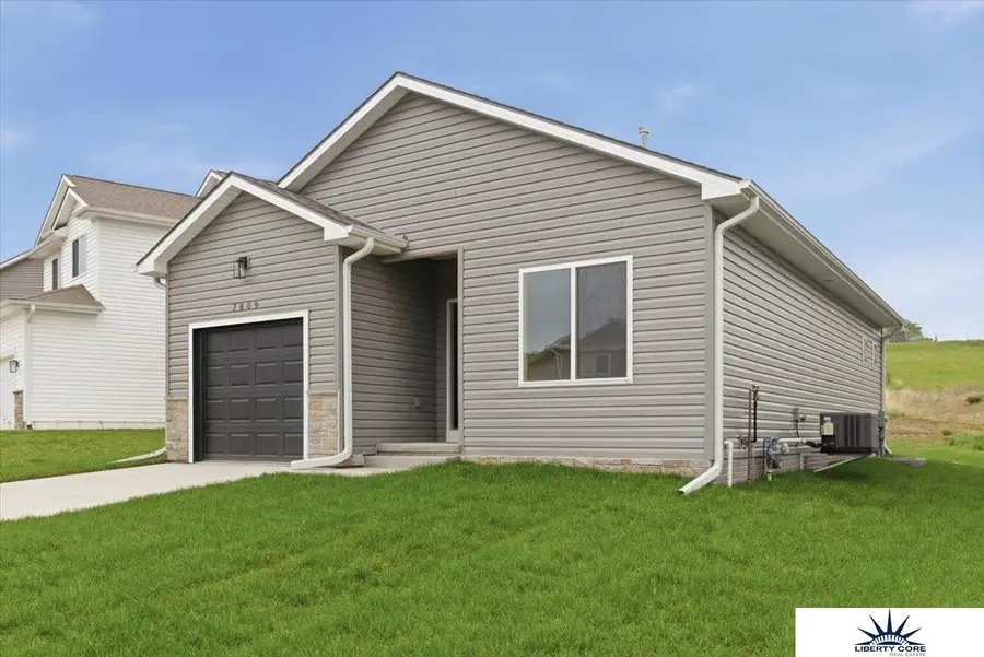 7809 N 94th Circle, Omaha, NE 68122 - #3