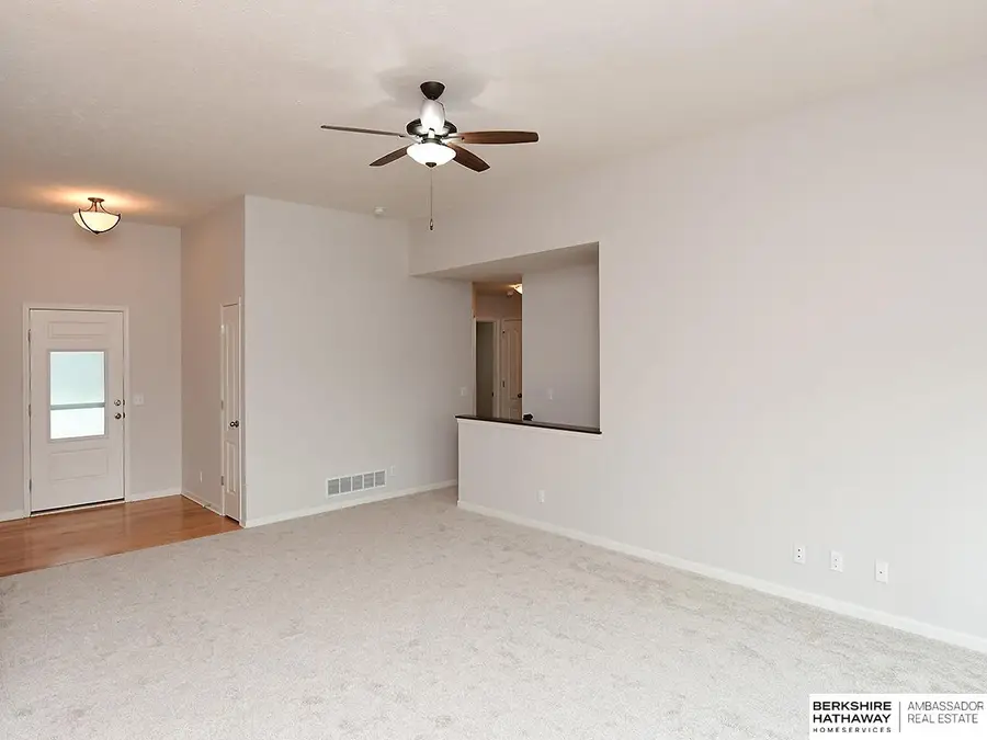 130 Broken Arrow Circle, Yutan, NE 68073 - #3