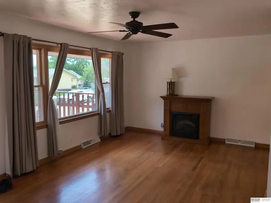 127 Kirby Avenue, Bellevue, NE 68005 - #2