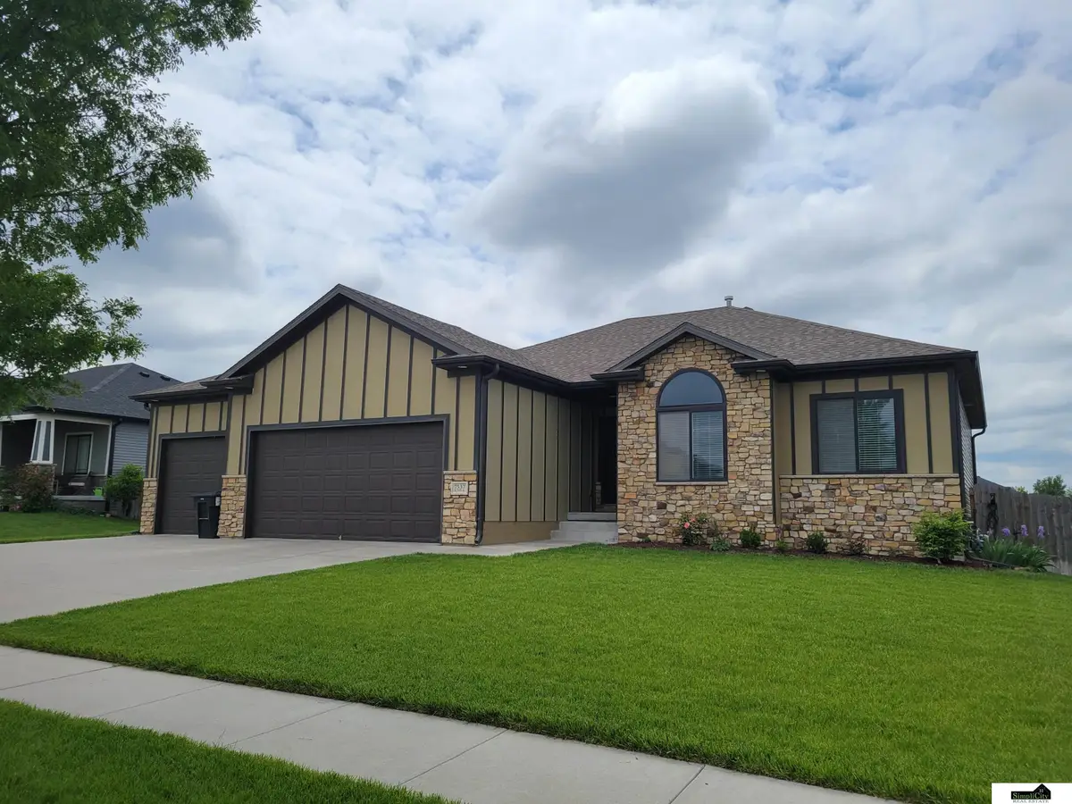 7537 S 79th Street, Lincoln, NE 68516 - #1