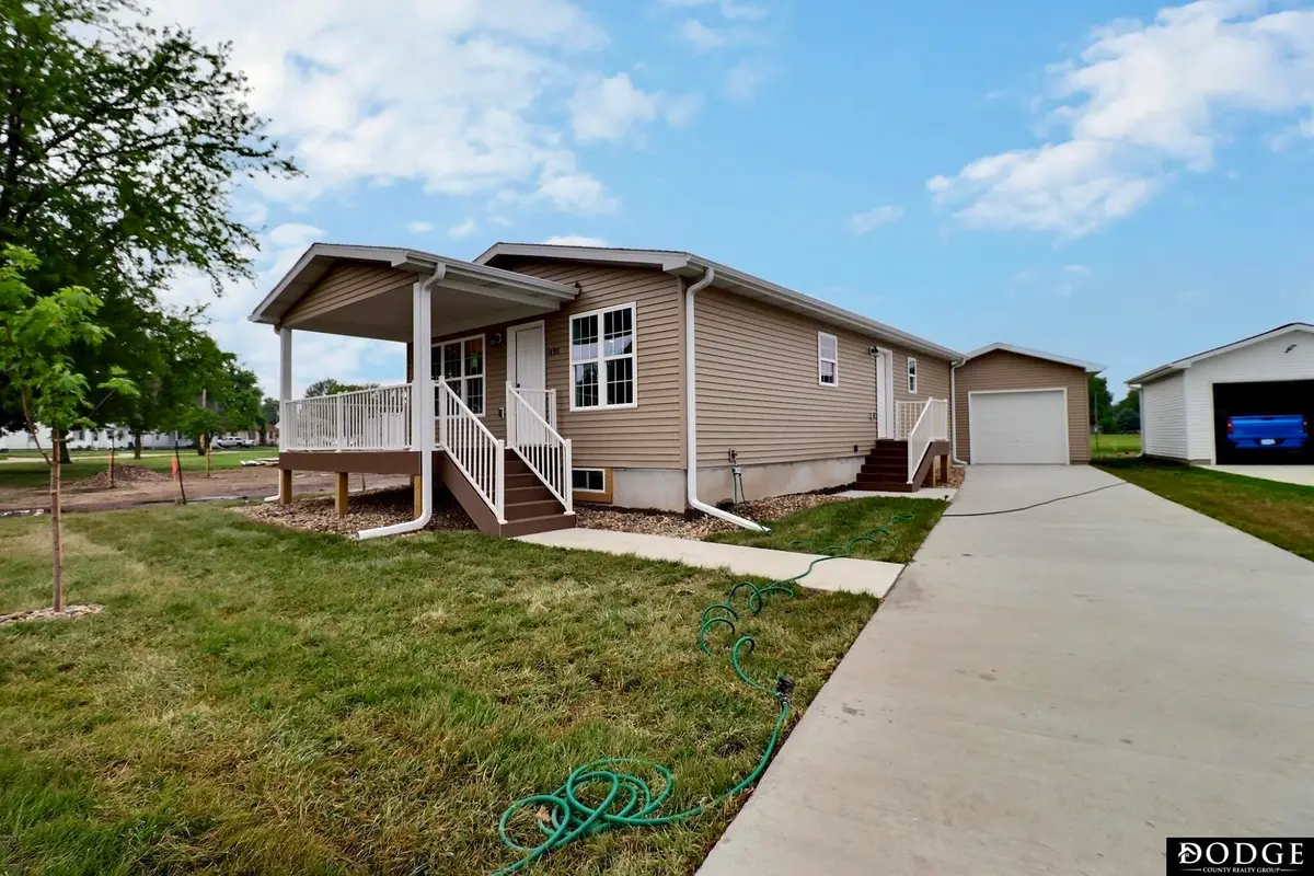 1490 E 2nd Street, Fremont, NE 68025 - #1
