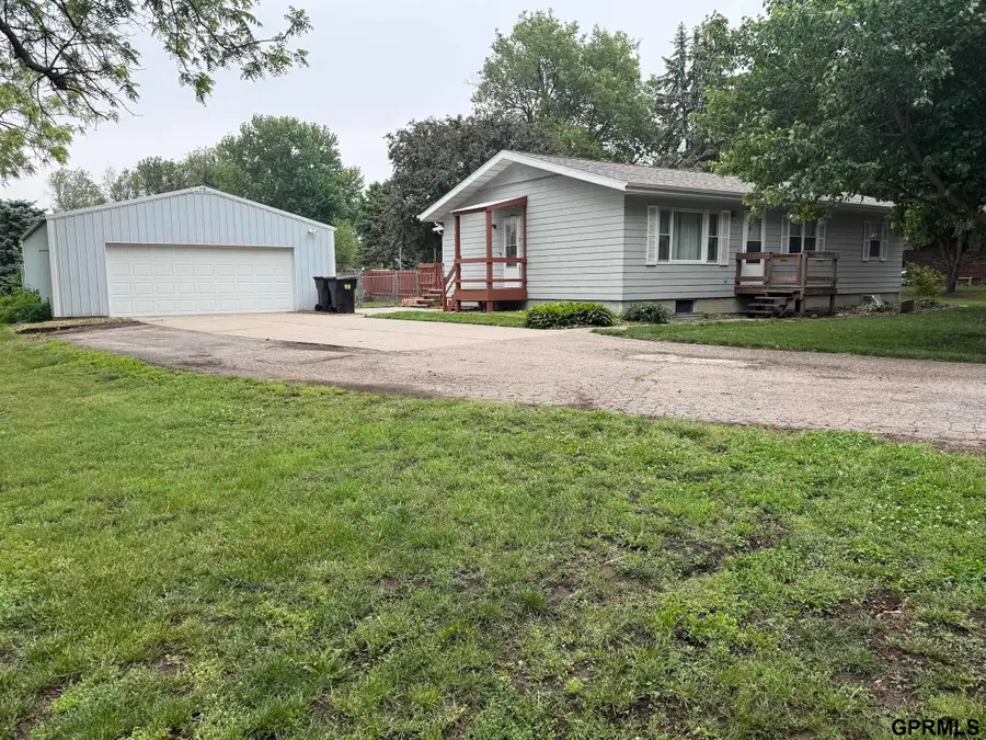 300 N King Street, Cedar Bluffs, NE 68015 - #2