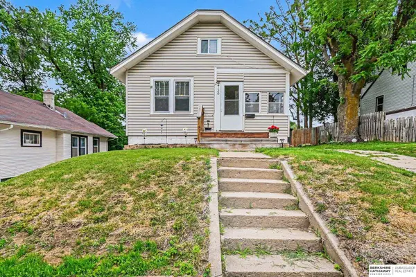 4120 Maple Street, Omaha, NE 68111