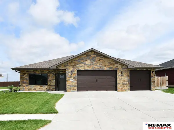 2028 Eastgate Drive, Crete, NE 68333