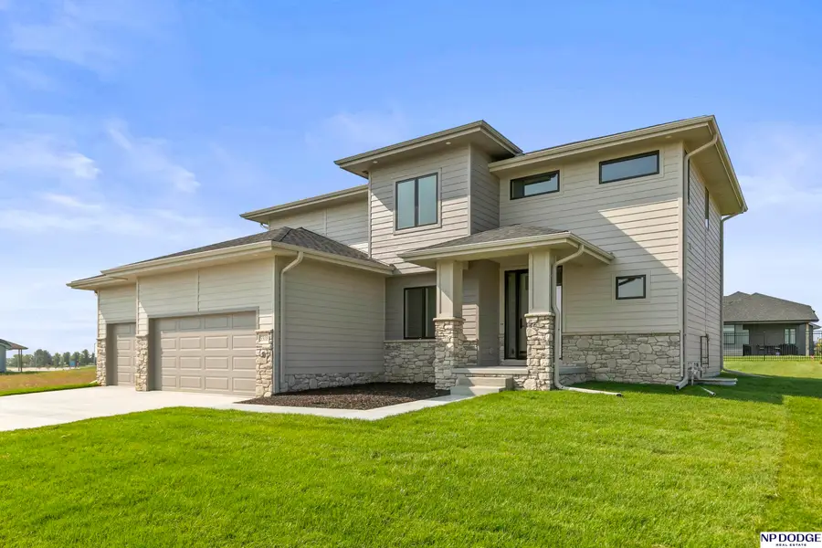 5508 N 195 Street, Elkhorn, NE 68022 - #2