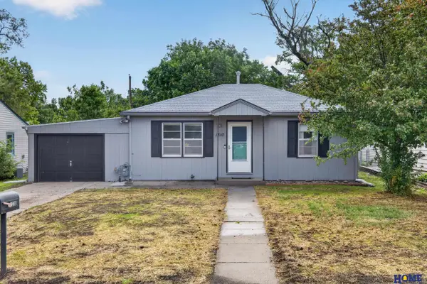 1310 N 52nd Street, Lincoln, NE 68504