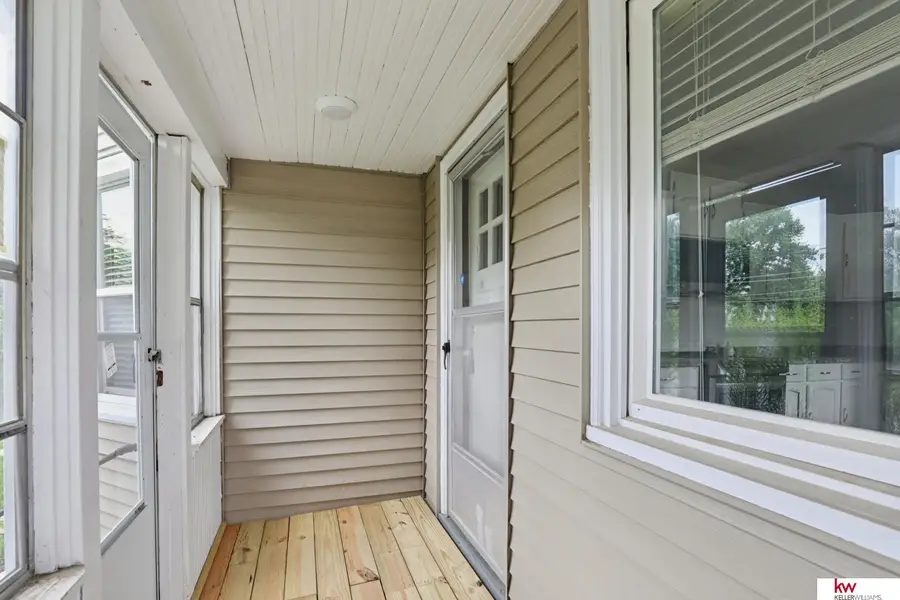 3440 Curtis Avenue, Omaha, NE 68111 - #3