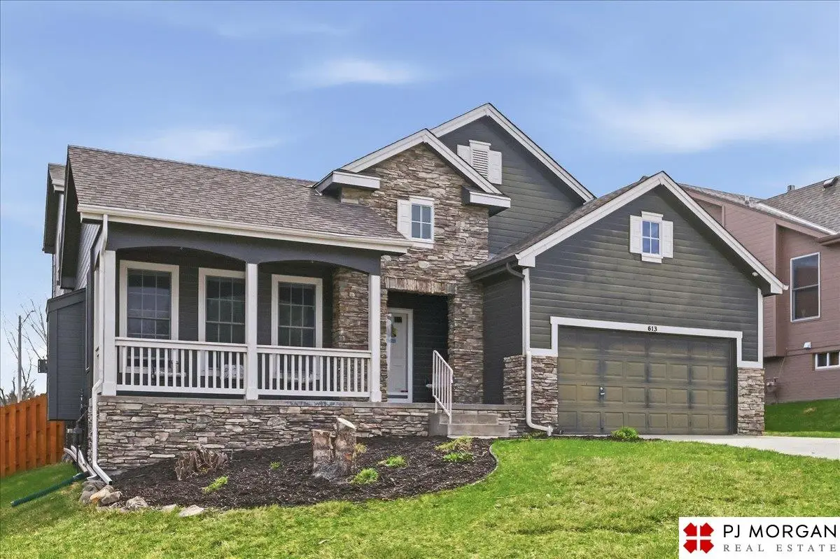 613 S 180 Avenue, Elkhorn, NE 68022 - #1