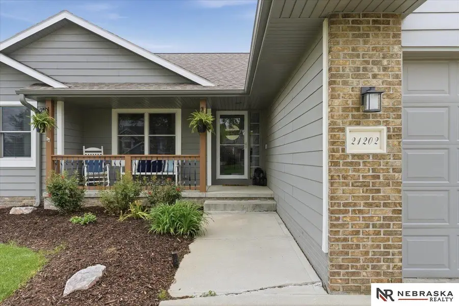 21202 Shiloh Drive, Gretna, NE 68028 - #3