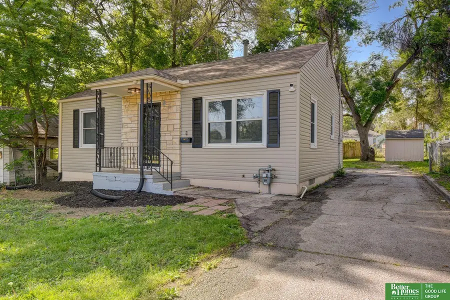 5605 Manderson Street, Omaha, NE 68104 - #3