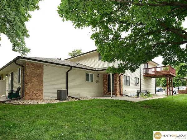823 N 123 Court #3C-C, Omaha, NE 68154