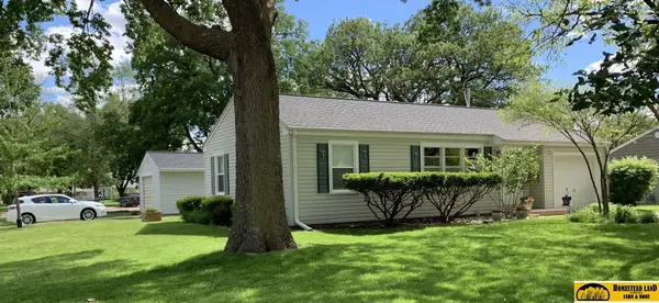 1325 Monroe Street, Beatrice, NE 68310