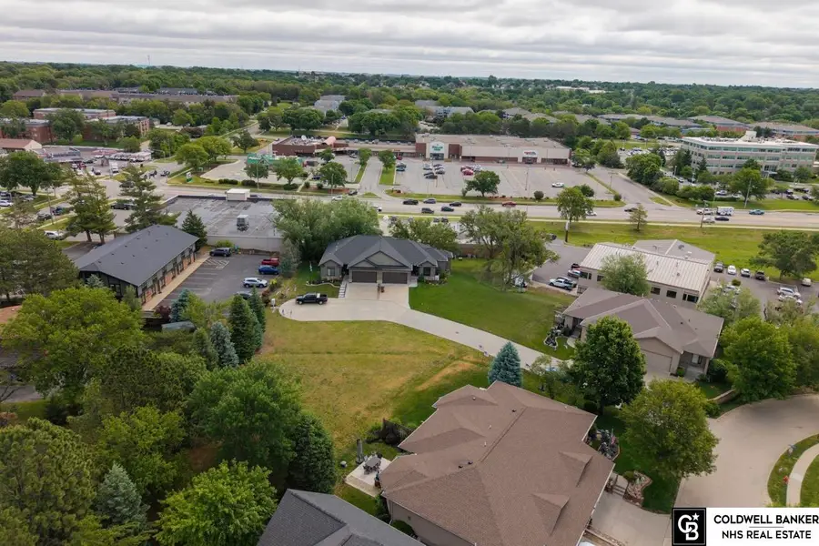 2921 Park Place Court, Lincoln, NE 68506 - #2