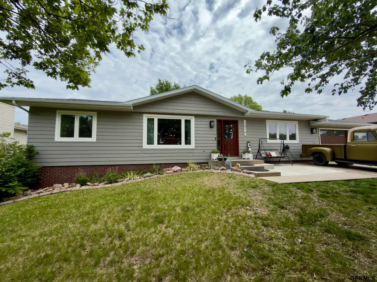 1510 Cherrywood Drive, Crete, NE 68333 - #1