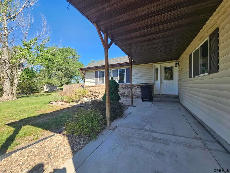120 Crooked Creek Circle, Clay Center, NE 68933 - #2
