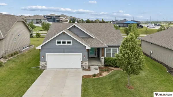 11009 S 186 Avenue, Omaha, NE 68136