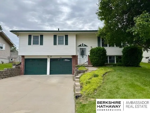 8817 Weir Street, Omaha, NE 68127 - #1
