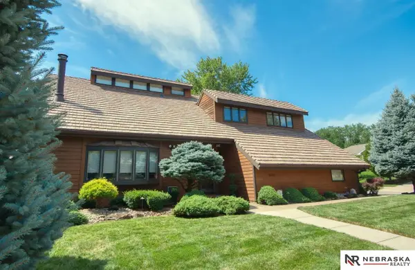 12357 Seward Street, Omaha, NE 68154