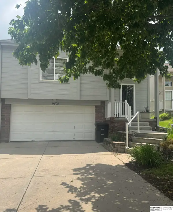 11605 Jefferson Circle, Omaha, NE 68137