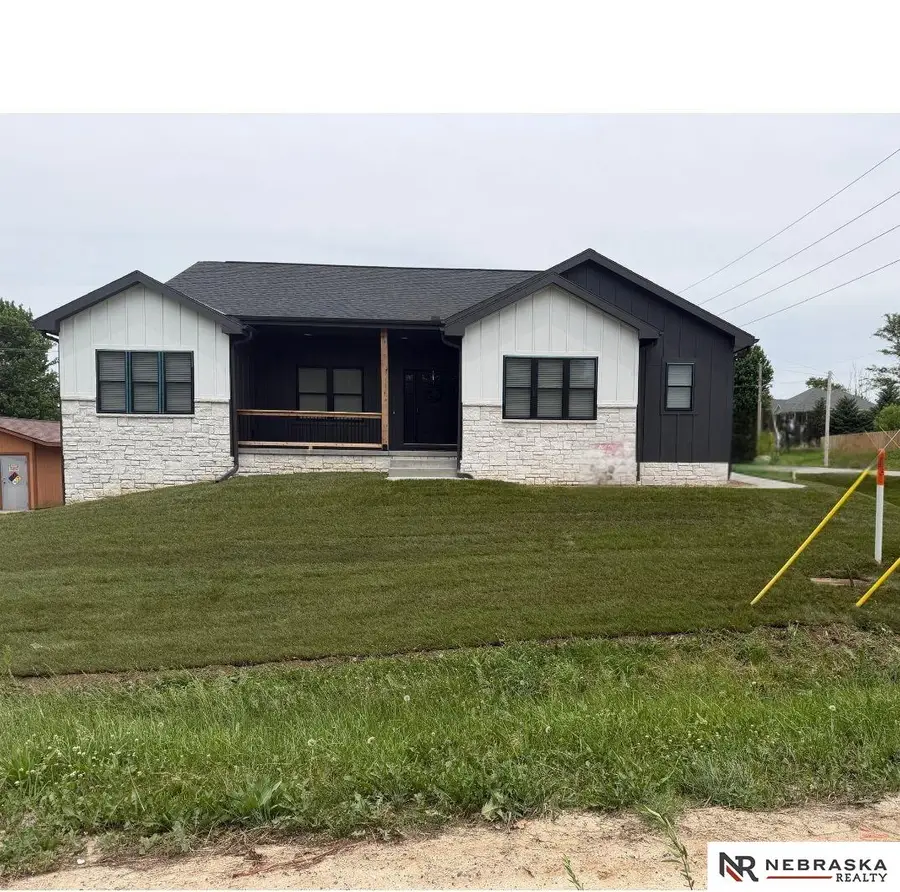 1220 Murray Road, Plattsmouth, NE 68048 - #2