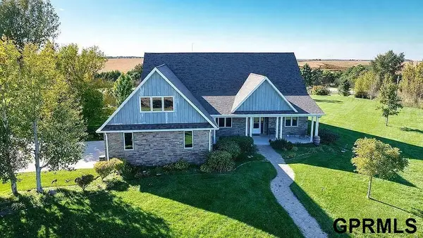 8184 S Buffalo Road, North Platte, NE 69101