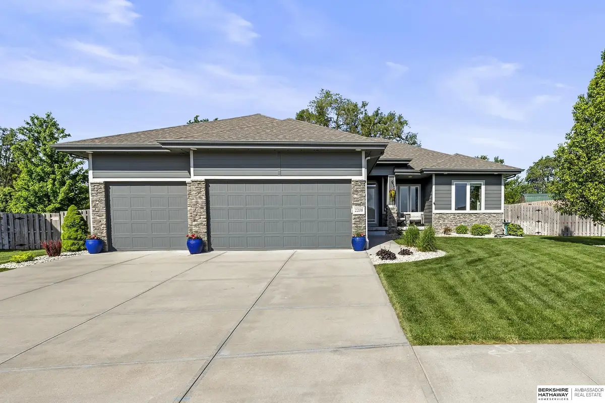 2208 N 188th Terrace, Chicago, NE 68022 - #1