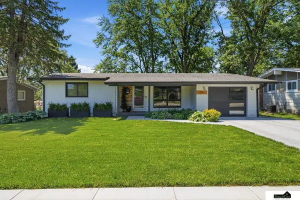 7441 Steinway Road, Lincoln, NE 68505