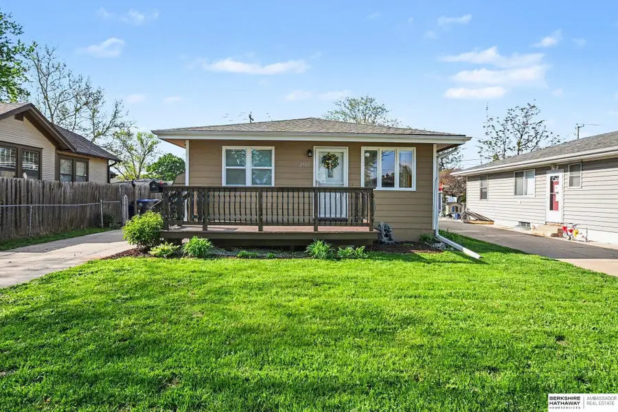2907 I Avenue, Council Bluffs, IA 51501 - #2