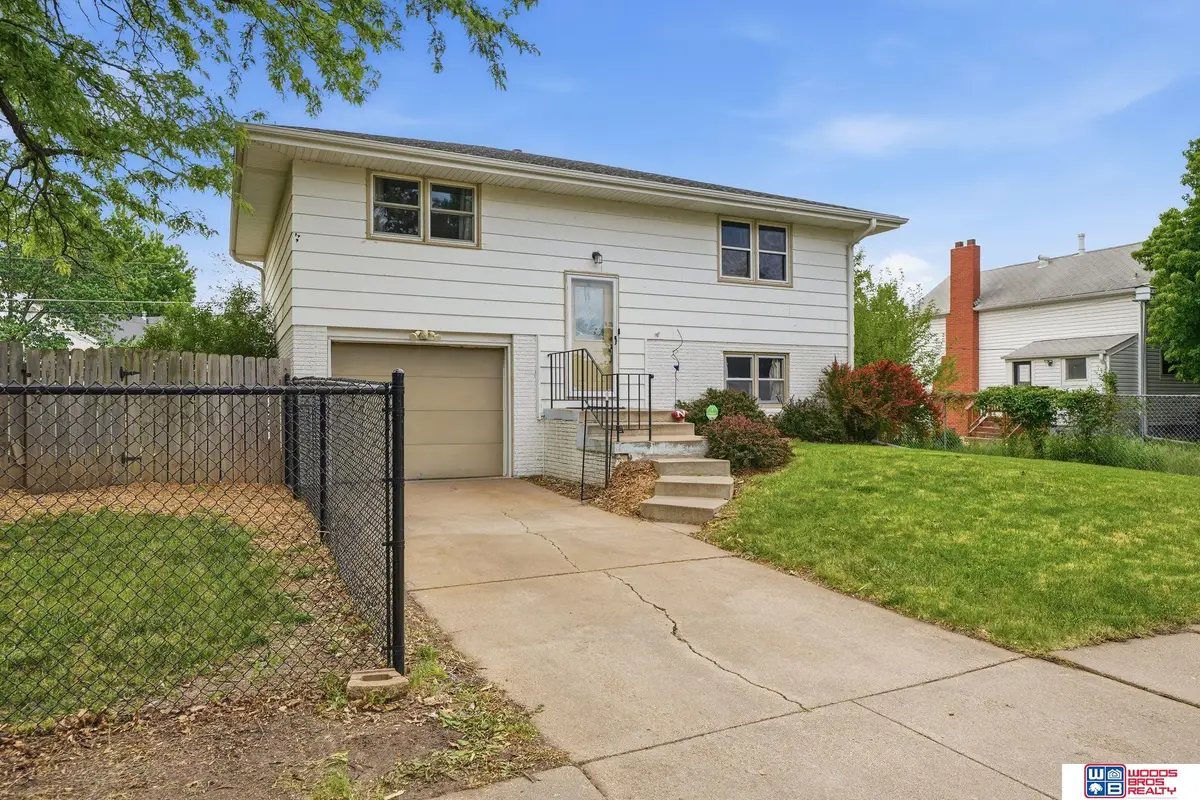 851 W Rose Street, Lincoln, NE 68522 - #1