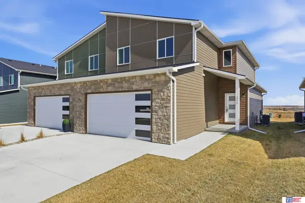 336 N 105th Street, Lincoln, NE 68527